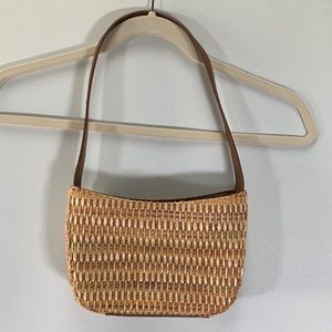Fossil Woven Straw & Leather Strap Bottom Lightweight Small Summer Handbag